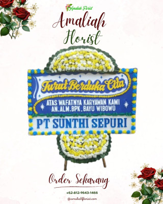 Papan Bunga Duka di Laut Tador